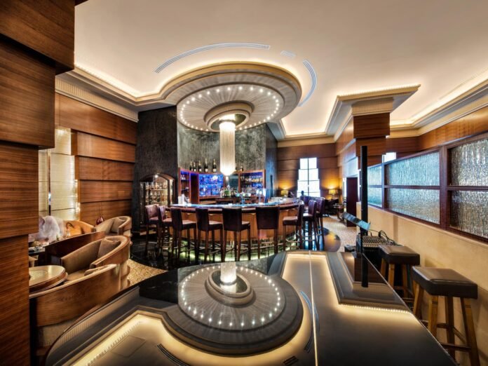 Russian bars in Dubai